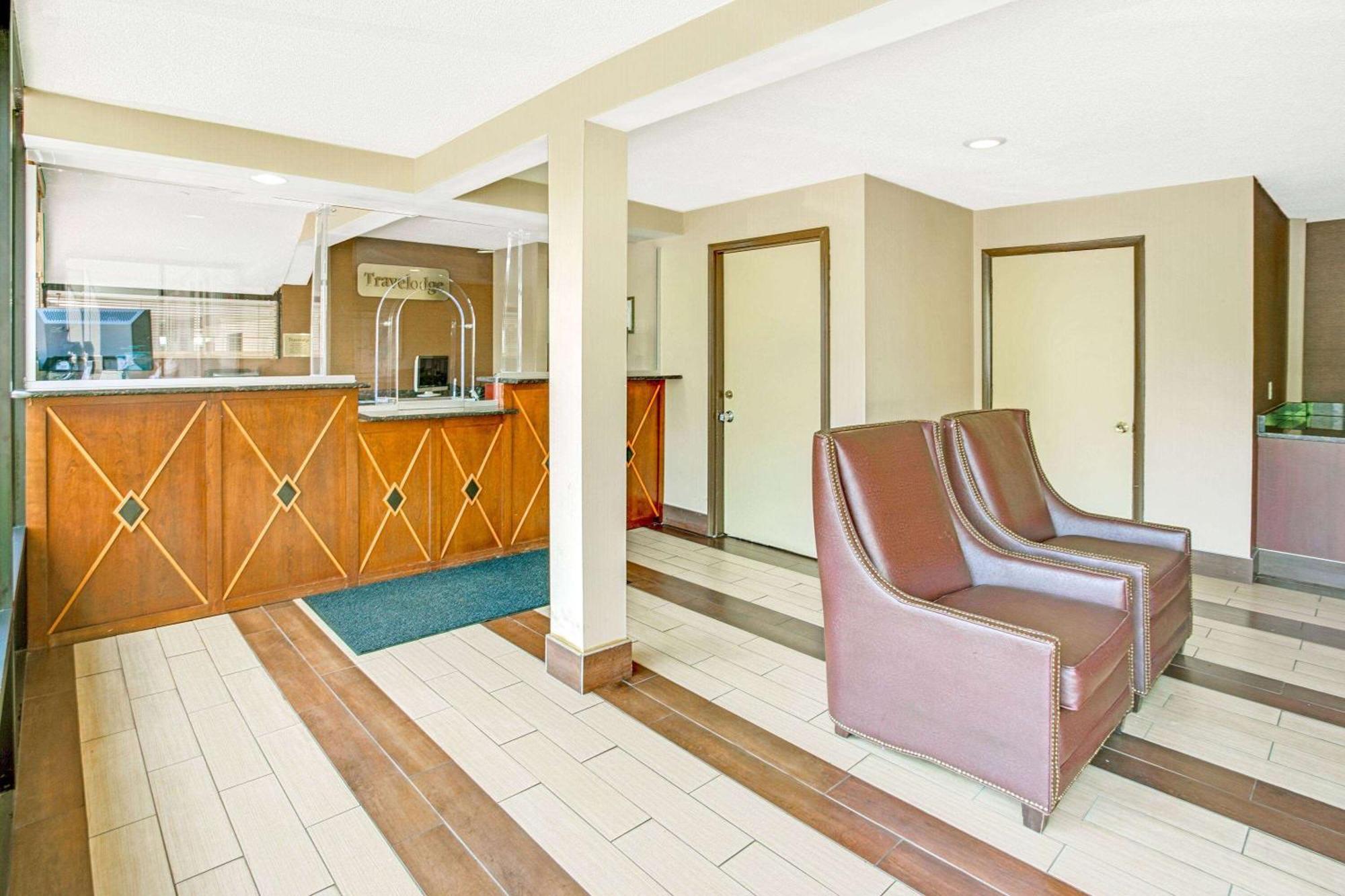 Travelodge By Wyndham Silver Spring Zewnętrze zdjęcie